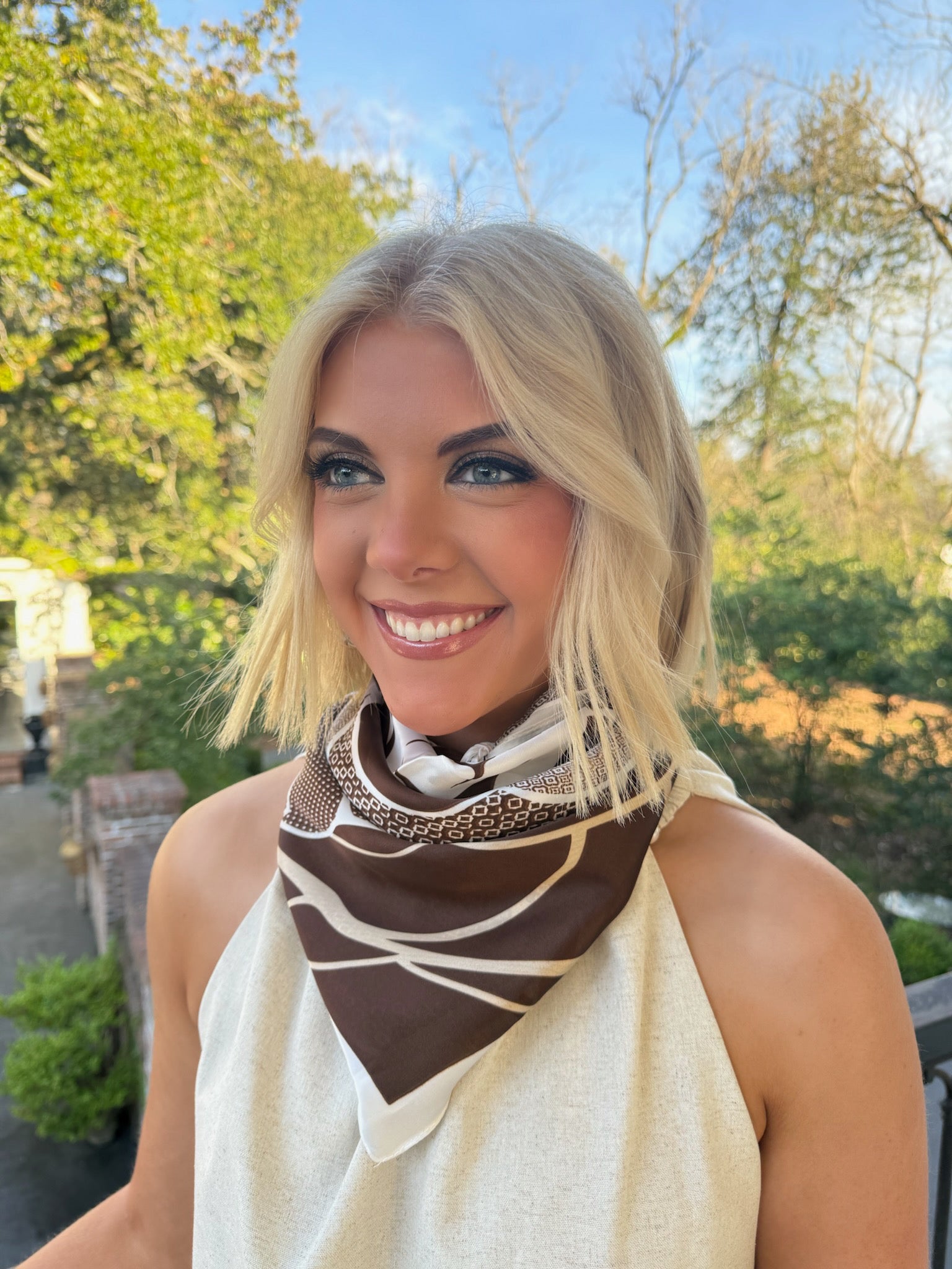 Holland Neck Scarf - Brown & Cream