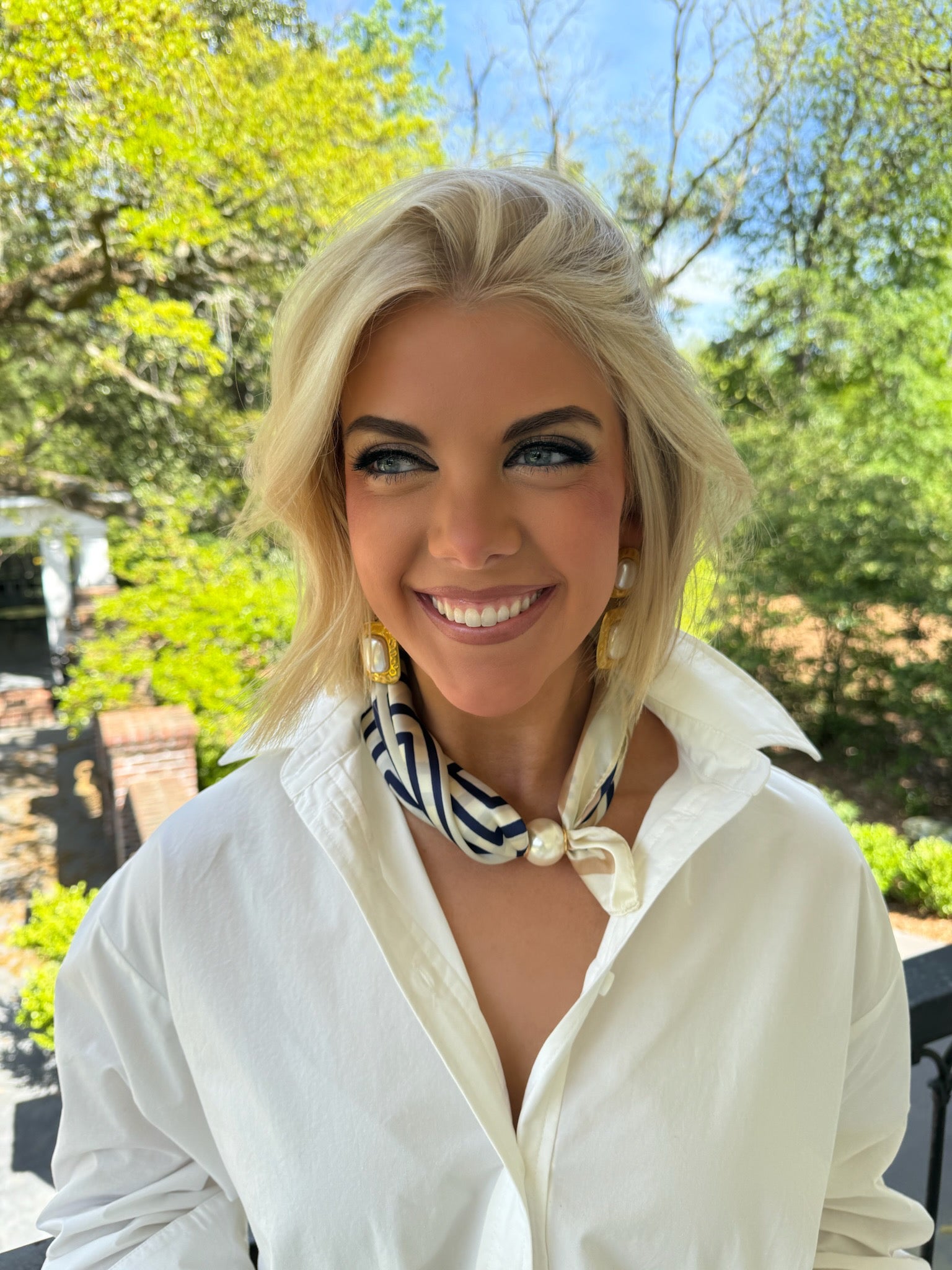 Ellie Pearl Neck Scarf